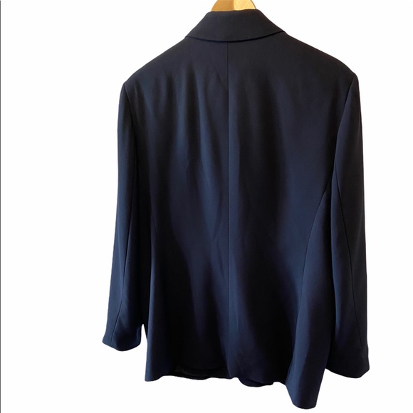 VINTAGE ALFRED DUNNER Navy 3 Button Crest Blazer - Picture 2 of 8